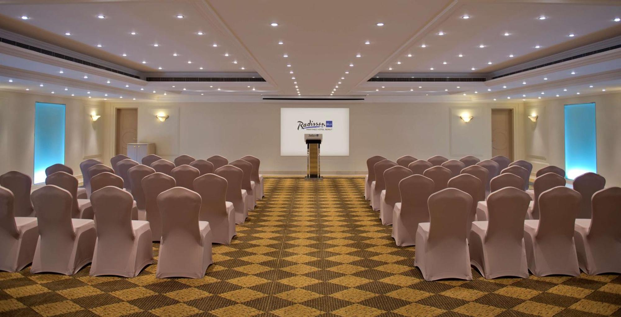 Radisson Blu Martinez Beirut Hotel Екстериор снимка The ballroom